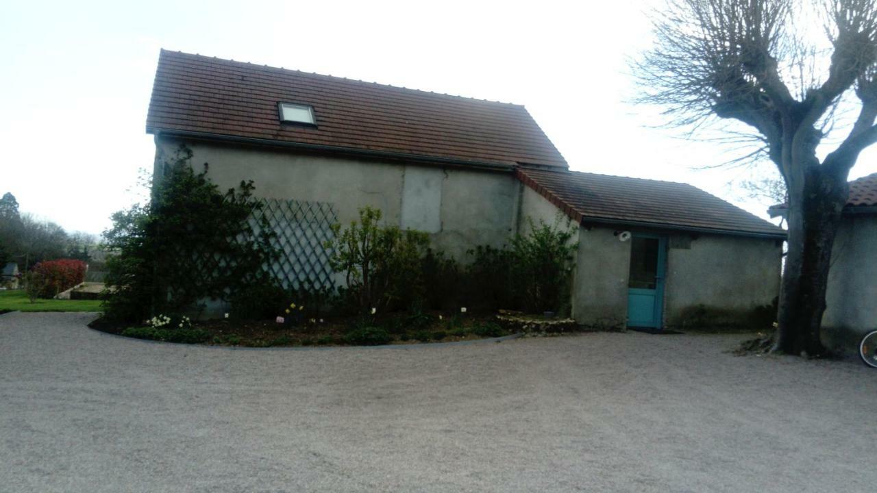 Gite De La Roseraie Louchy-Montfand Exterior foto